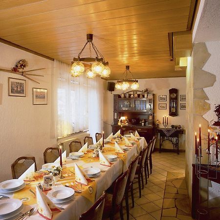 Familienhotel Zur Linde Panschwitz-Kuckau Exterior foto
