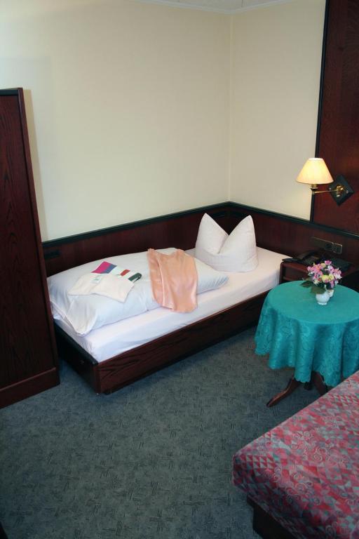 Familienhotel Zur Linde Panschwitz-Kuckau Habitación foto