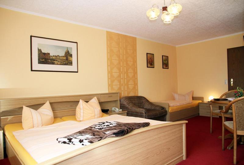 Familienhotel Zur Linde Panschwitz-Kuckau Habitación foto