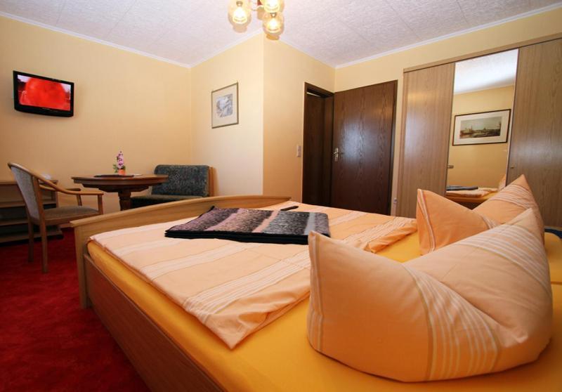 Familienhotel Zur Linde Panschwitz-Kuckau Habitación foto